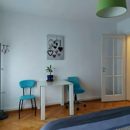 4 Minutes From Train Station * Λωζάνη
